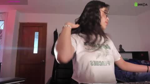 sara_aster online show from 3, 4, 2026