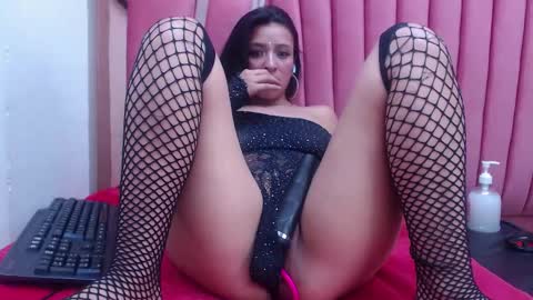 Snapshot of sara_honny chatting on 28, 9, 2025 sara_honny online show from 28, 9, 2025