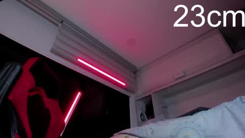 sara_hunter1 online show from 24, 9, 2025