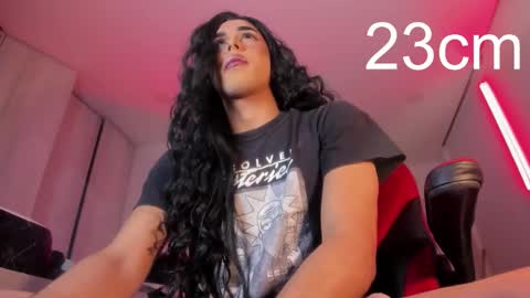 sara_hunter1 online show from 30, 9, 2025