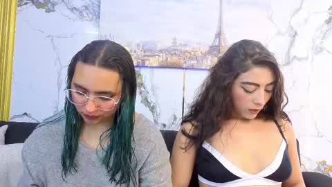 sara_landry23_aws online show from 1, 10, 2025
