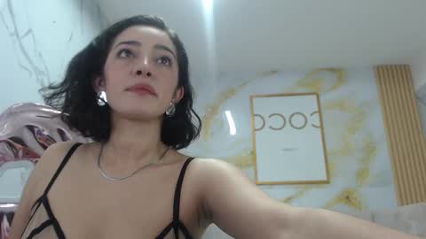 Sara  online show from 30, 9, 2025