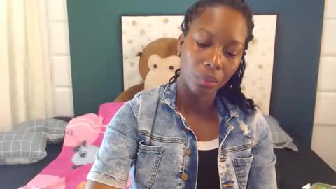 S A R A online show from 11, 10, 2025