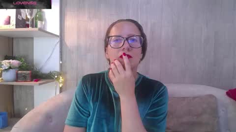 Snapshot of sara_marrisson chatting on 3, 2, 2026 Sara online show from 3, 2, 2026