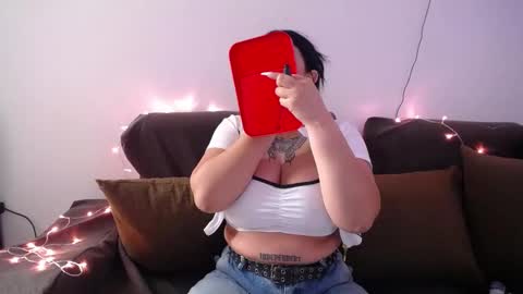  1 online show from 24, 1, 2025