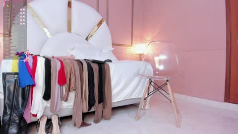 Saraa Gomez online show from 23, 1, 2025