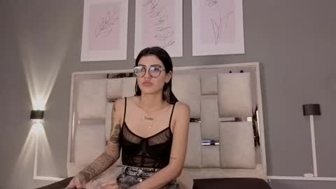 sara online show from 15, 11, 2025