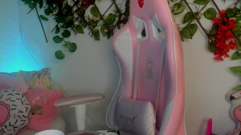 Snapshot of saraa_ramirez chatting on 24, 12, 2024 Sarah Ramirez online show from 24, 12, 2024