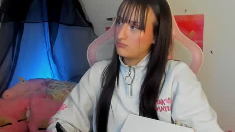Snapshot of saraa_ramirez chatting on 27, 12, 2024 Sarah Ramirez online show from 27, 12, 2024