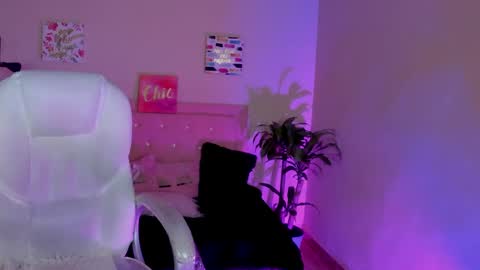 Snapshot of saraa_ramirez chatting on 6, 3, 2025 Sarah Ramirez online show from 6, 3, 2025