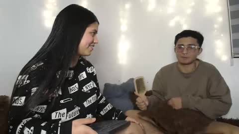 sara and thomas online show from 13, 12, 2024