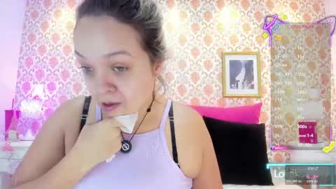 Snapshot of saraavila_ chatting on 24, 5, 2026 SaraAvila online show from 24, 5, 2026