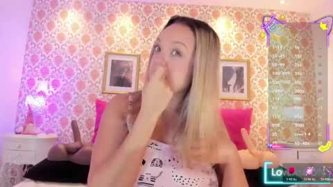 Snapshot of saraavila_ chatting on 25, 5, 2026 SaraAvila online show from 25, 5, 2026