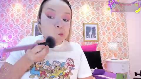 Snapshot of saraavila_ chatting on 25, 7, 2026 SaraAvila online show from 25, 7, 2026