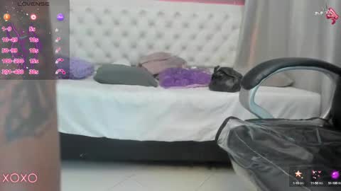   online show from 25, 1, 2025