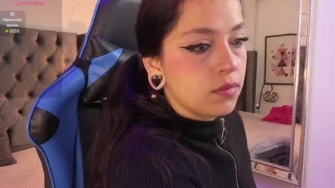 Sara online show from 6, 4, 2026