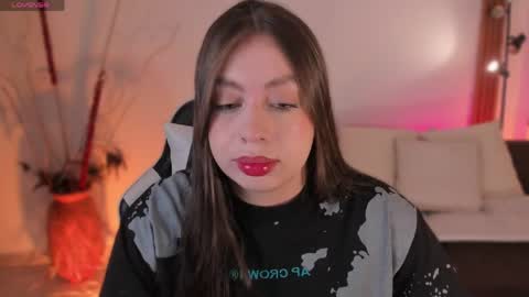 sara cavali online show from 14, 4, 2026