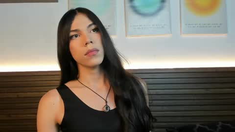 Snapshot of saracutie_ chatting on 16, 4, 2026 Sara online show from 16, 4, 2026