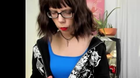 Snapshot of saradesirexo chatting on 6, 2, 2025 Sara Desire online show from 6, 2, 2025