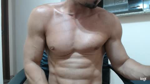 saradorj92 online show from 6, 1, 2025