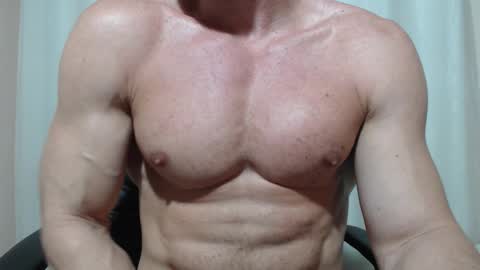 saradorj92 online show from 28, 3, 2026