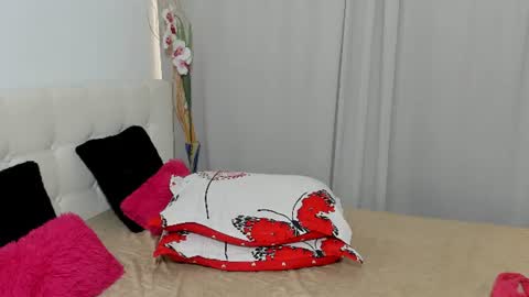 Snapshot of saradusk chatting on 21, 7, 2026 Sara online show from 21, 7, 2026