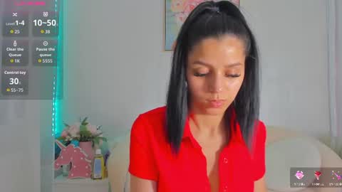 Snapshot of sarah_blake_ chatting on 30, 6, 2026 Sara online show from 30, 6, 2026