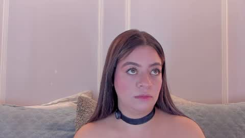 Snapshot of sarah_bonneth chatting on 27, 7, 2026 Sarah Bonneth online show from 27, 7, 2026