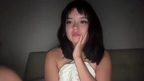 Snapshot of sarah_heart_aus chatting on 6, 2, 2025 Sarah Heart Aus online show from 6, 2, 2025