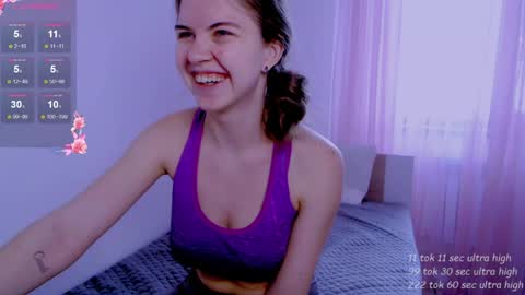 Snapshot of sarah_hs chatting on 12, 5, 2026 Sarah online show from 12, 5, 2026