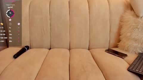 Snapshot of sarah_jacobbs chatting on 16, 7, 2026 online show from 16, 7, 2026