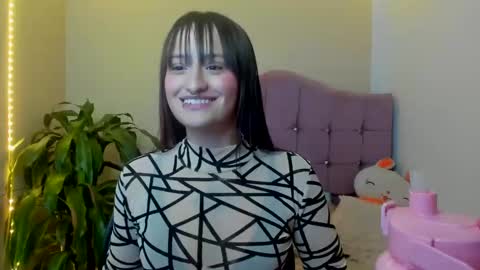 Snapshot of sarah_ramirez777 chatting on 16, 12, 2024 Sarah Ramirez online show from 16, 12, 2024