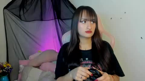 Snapshot of sarah_ramirez777 chatting on 6, 1, 2025 Sarah Ramirez online show from 6, 1, 2025