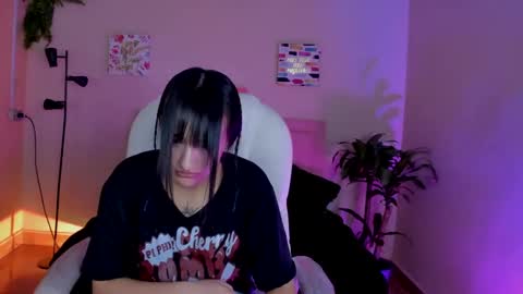 Snapshot of sarah_ramirez777 chatting on 6, 3, 2025 Sarah Ramirez online show from 6, 3, 2025