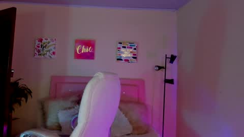 Snapshot of sarah_ramirez777 chatting on 10, 3, 2025 Sarah Ramirez online show from 10, 3, 2025