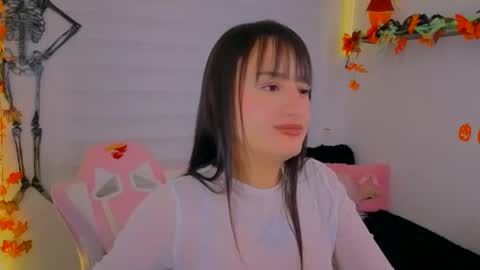 Sarah Ramirez online show from 18, 10, 2025