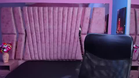 Snapshot of sarah_sweett_ chatting on 20, 1, 2025 Sarah online show from 20, 1, 2025