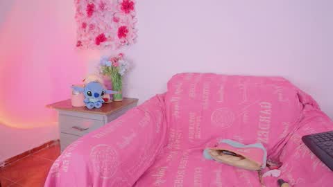 sarahajhoness online show from 10, 3, 2026