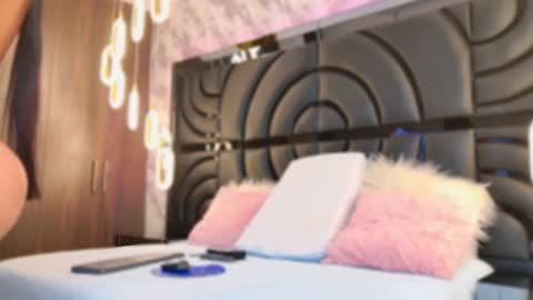 Sarah online show from 18, 2, 2025