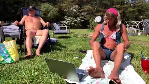 CdSissySarah online show from 8, 4, 2026