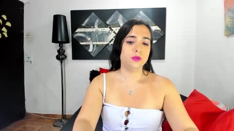  SARAHJEY     online show from 20, 2, 2025