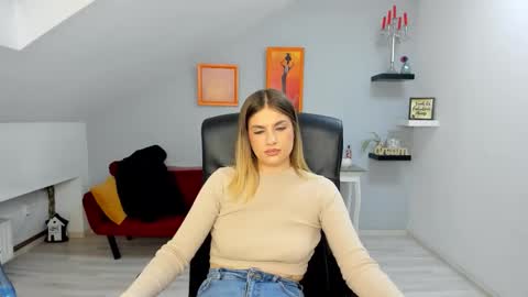 sarahowenn online show from 19, 1, 2026