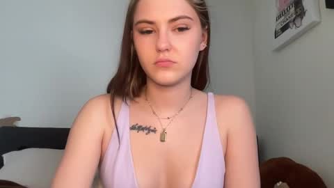 Snapshot of sarahxaoliver1 chatting on 2, 2, 2026 SarahxOliver online show from 2, 2, 2026