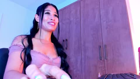 saralife69 online show from 12, 3, 2025