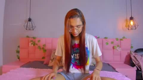 Snapshot of sarasaenz999 chatting on 25, 7, 2026 sarasaenz999 online show from 25, 7, 2026