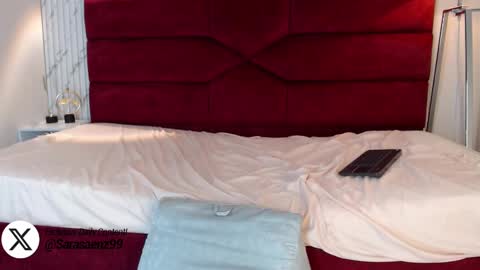 Snapshot of sarasaenz_99 chatting on 1, 3, 2025 Sara online show from 1, 3, 2025