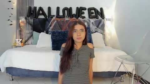 Sara online show from 27, 10, 2025