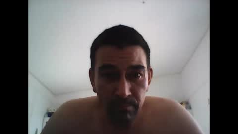 Snapshot of sarastar86 chatting on 18, 10, 2025 We are couples wanna have fun online show from 18, 10, 2025