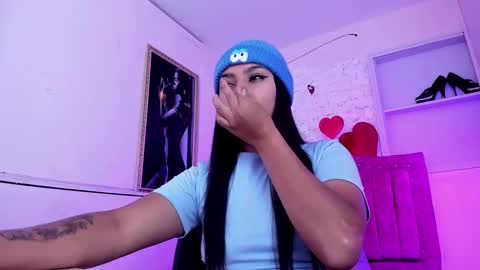 sarastonesx online show from 26, 9, 2025