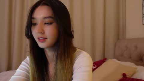 Snapshot of sarasuo chatting on 9, 1, 2025 Shara online show from 9, 1, 2025